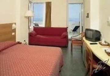 Atlantic Vista Mare מלון פסארו