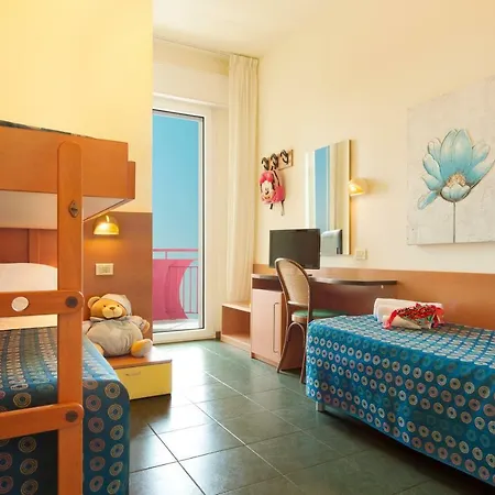 Atlantic Vista Mare מלון פסארו